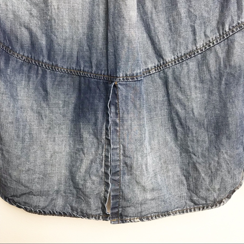 Cloth & Stone Split-Back Buttondown - Picture 4 of 6